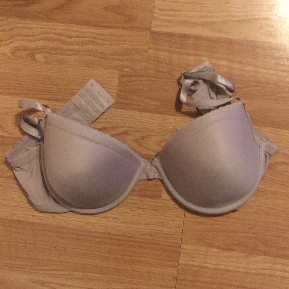 Beige/tan Bra